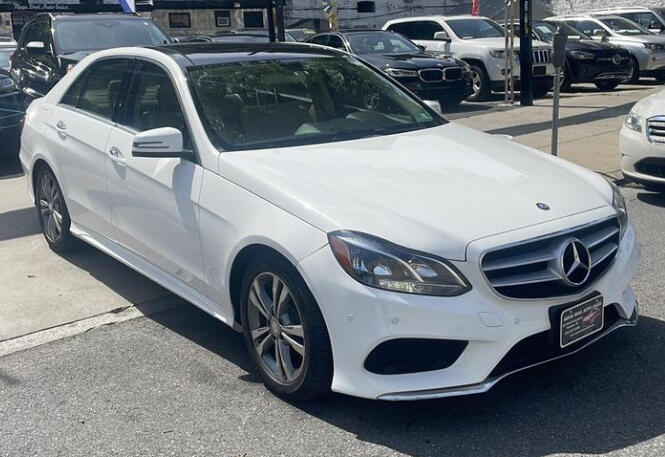 2016 Mercedes E-Class - $16,999