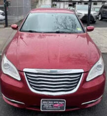 2014 Chrysler 200 - $5,999